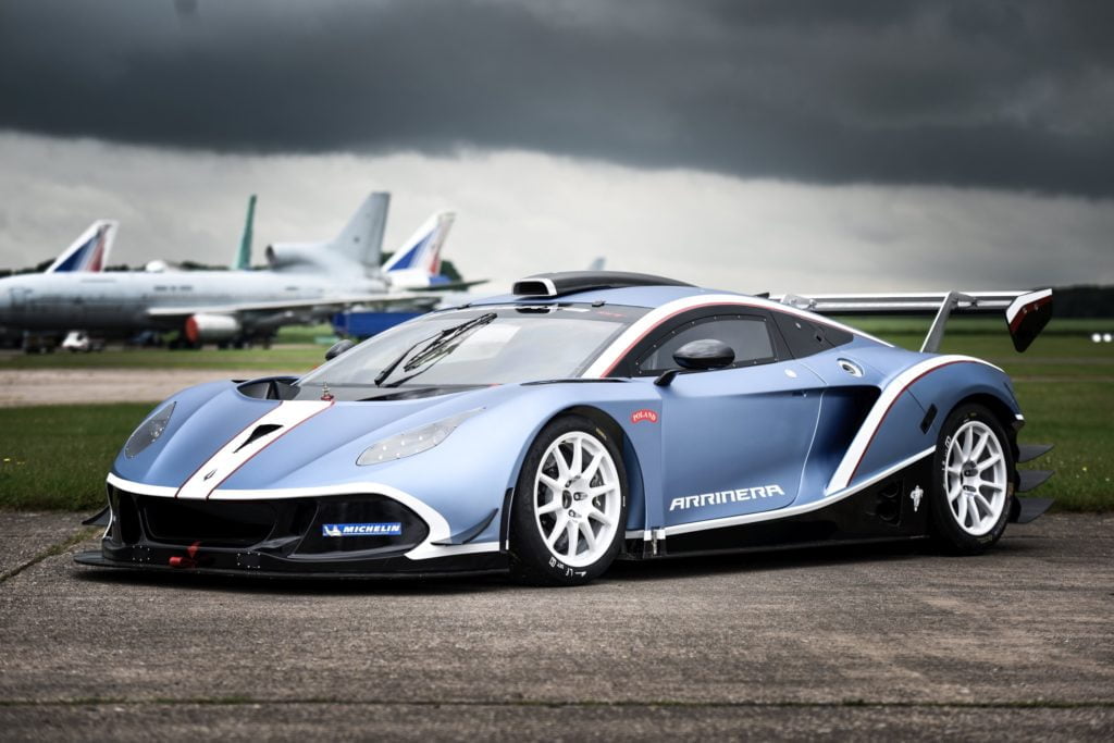 Arrinera Hussarya GT.&nbsp;Polski husarz w&nbsp;świecie supersamochodów