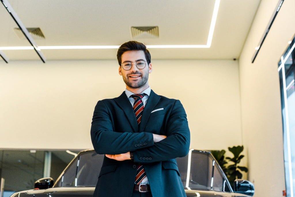 Leasing czy&nbsp;gotówka? Porównanie dwóch sposobów finansowania firmowego samochodu