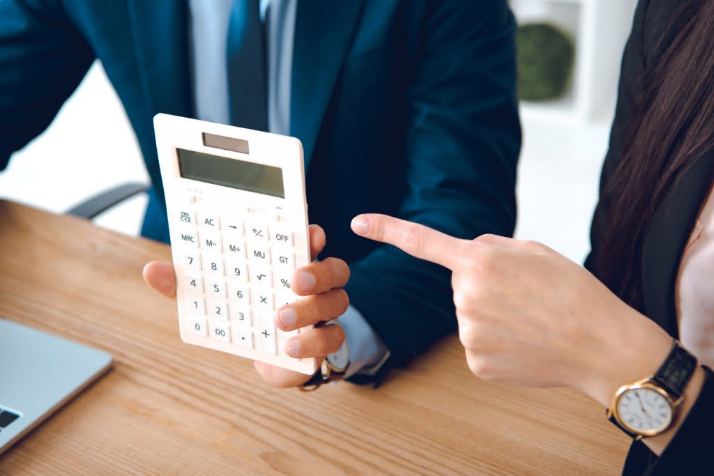 Ile kosztuje leasing? Sprawdź, jakie opłaty i&nbsp;koszty należy uwzględnić