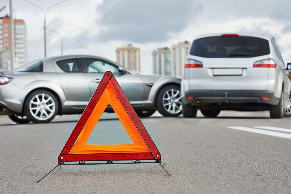 Auto w&nbsp;leasingu a&nbsp;szkoda komunikacyjna –&nbsp;co&nbsp;zrobić i&nbsp;jak dostać pojazd zastępczy?