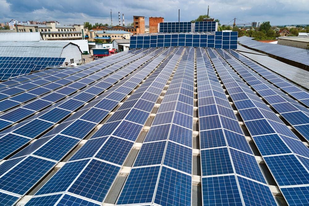 System net-billing –&nbsp;co&nbsp;to jest i&nbsp;jak działa sprzedaż energii z&nbsp;fotowoltaiki przez firmę?